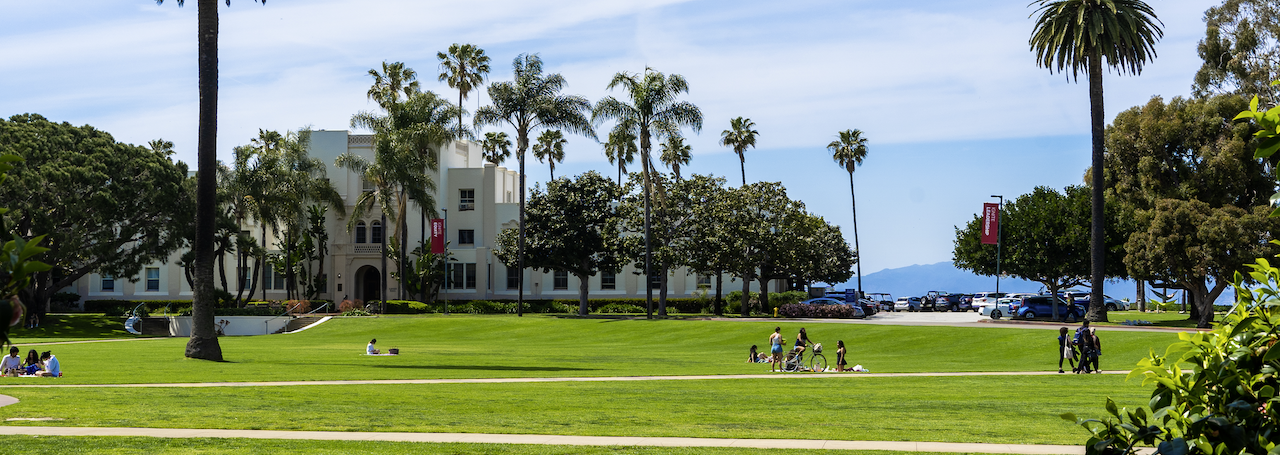 Computer Lab (CRC) - Loyola Marymount University